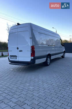 Грузовой фургон Mercedes-Benz Sprinter 2020 в 
