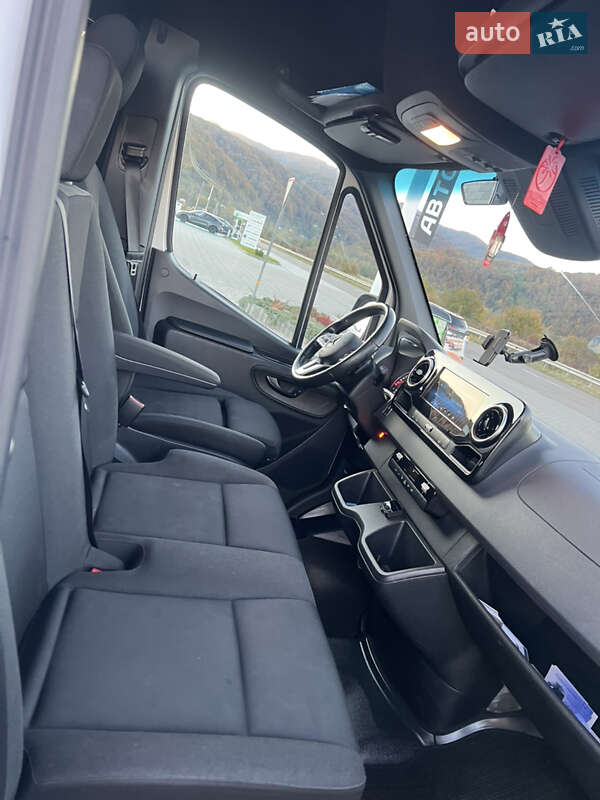 Микроавтобус Mercedes-Benz Sprinter 2019 в Хусте фото 60 Микроавтобус Mercedes-Benz Sprinter 2019 в Хусте