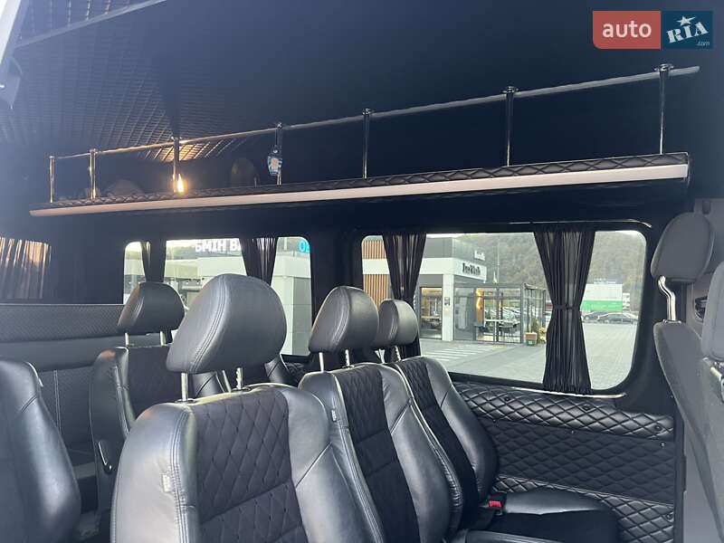 Микроавтобус Mercedes-Benz Sprinter 2019 в Хусте фото 70 Микроавтобус Mercedes-Benz Sprinter 2019 в Хусте
