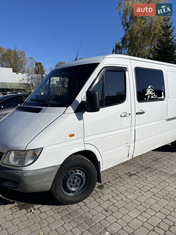 Микроавтобус Mercedes-Benz Sprinter 2006 в Хмельницком фото 4 Микроавтобус Mercedes-Benz Sprinter 2006 в Хмельницком