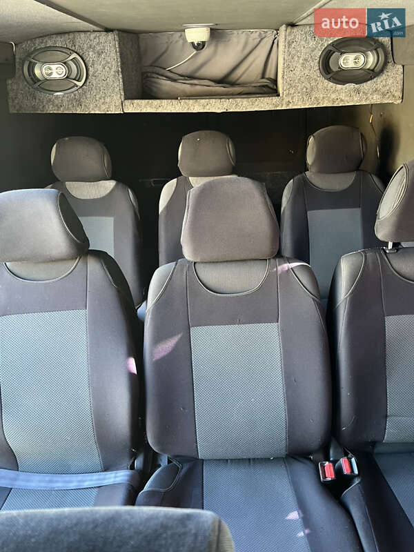 Микроавтобус Mercedes-Benz Sprinter 2006 в Хмельницком фото 29 Микроавтобус Mercedes-Benz Sprinter 2006 в Хмельницком