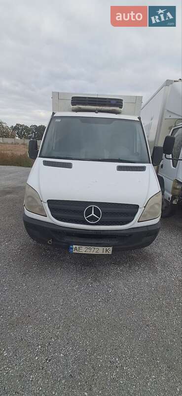 Mercedes-Benz Sprinter 2011