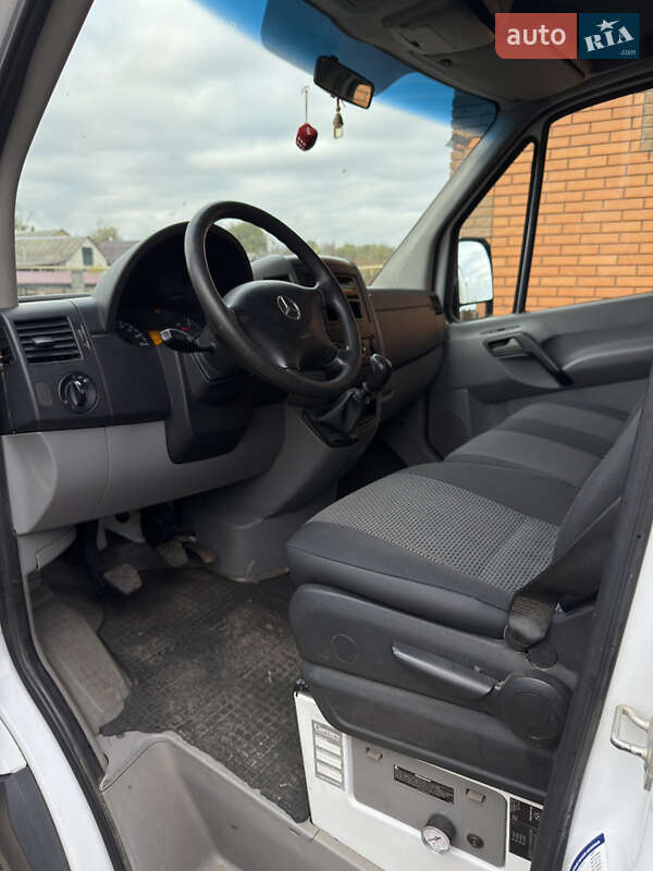 Грузовой фургон Mercedes-Benz Sprinter 2013 в Радомышле