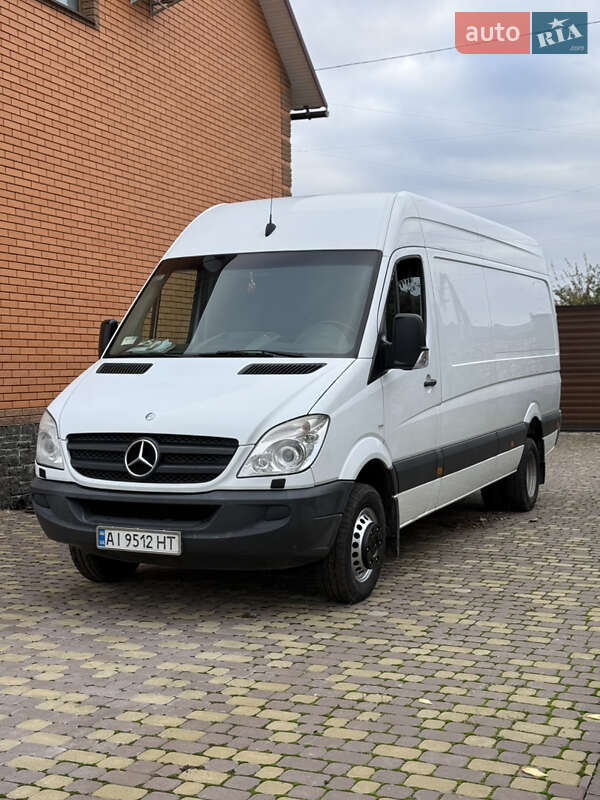 Вантажний фургон Mercedes-Benz Sprinter 2013 в 
