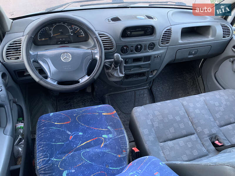 Грузопассажирский фургон Mercedes-Benz Sprinter 2006 в Измаиле