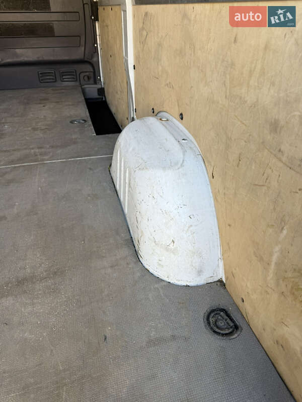 Грузовой фургон Mercedes-Benz Sprinter 2014 в Ровно фото 25 Грузовой фургон Mercedes-Benz Sprinter 2014 в Ровно