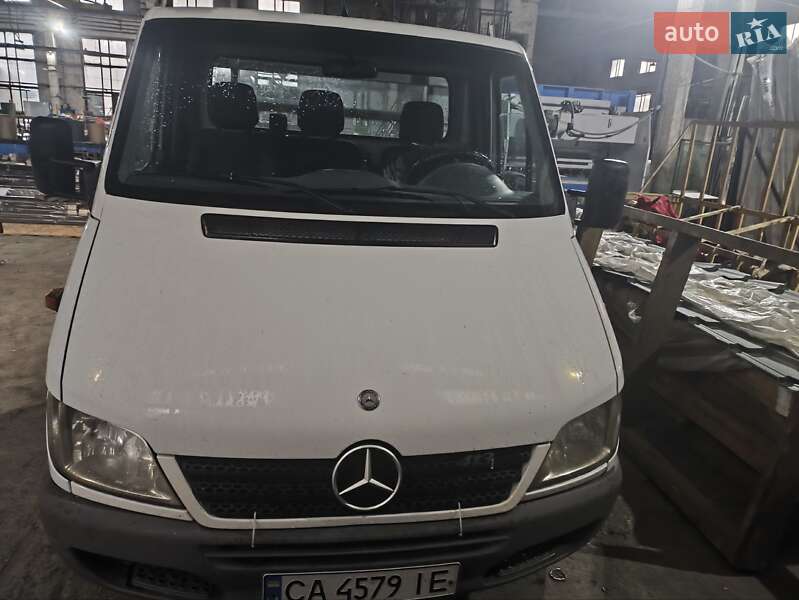 Mercedes-Benz Sprinter 2005