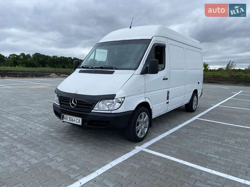 Грузовой фургон Mercedes-Benz Sprinter 2002 в Киеве фото 6 Грузовой фургон Mercedes-Benz Sprinter 2002 в Киеве