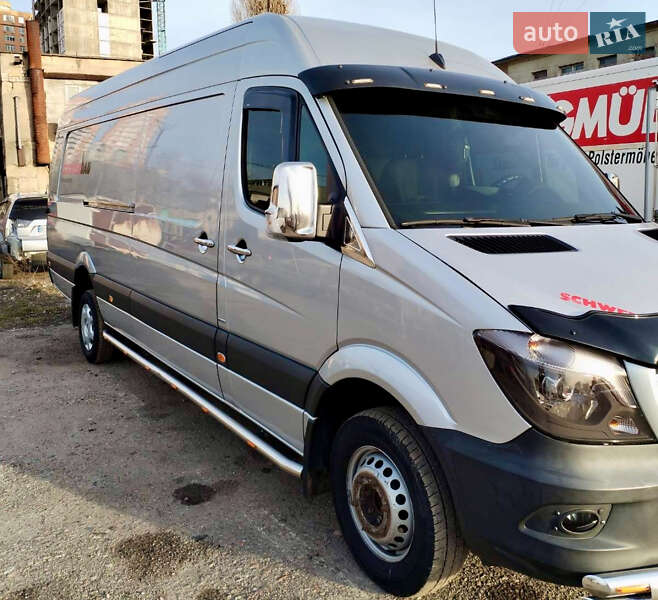 Вантажний фургон Mercedes-Benz Sprinter 2015 в Одесі фото Вантажний фургон Mercedes-Benz Sprinter 2015 в Одесі
