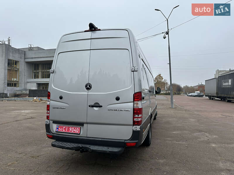 Вантажний фургон Mercedes-Benz Sprinter 2016 в Бердичеві фото 8 Вантажний фургон Mercedes-Benz Sprinter 2016 в Бердичеві