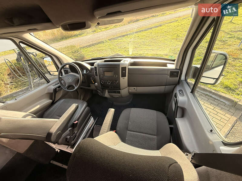 Микроавтобус Mercedes-Benz Sprinter 2013 в Виноградове фото 16 Микроавтобус Mercedes-Benz Sprinter 2013 в Виноградове