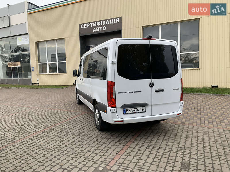 Мікроавтобус Mercedes-Benz Sprinter 2022 в Рівному фото 14 Мікроавтобус Mercedes-Benz Sprinter 2022 в Рівному