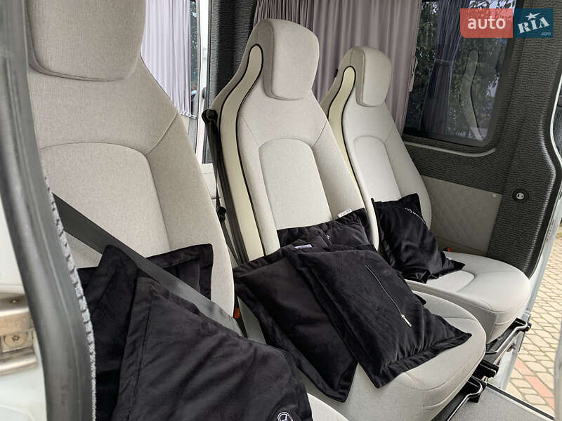 Мікроавтобус Mercedes-Benz Sprinter 2022 в Рівному фото 38 Мікроавтобус Mercedes-Benz Sprinter 2022 в Рівному