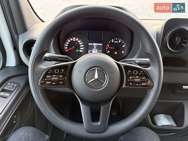 Грузовой фургон Mercedes-Benz Sprinter 2021 в Дубно фото 72 Грузовой фургон Mercedes-Benz Sprinter 2021 в Дубно