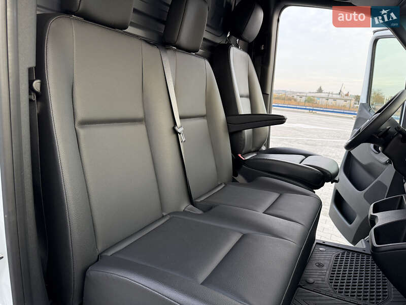 Грузовой фургон Mercedes-Benz Sprinter 2021 в Дубно фото 81 Грузовой фургон Mercedes-Benz Sprinter 2021 в Дубно