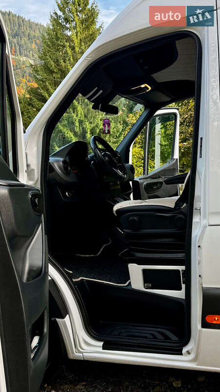 Інші вантажівки Mercedes-Benz Sprinter 2019 в Міжгір'ї