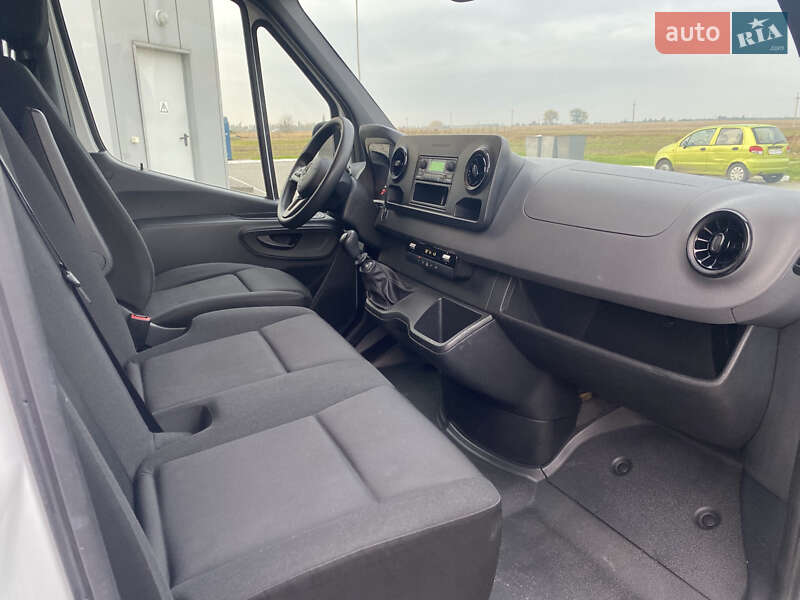 Грузовой фургон Mercedes-Benz Sprinter 2019 в Луцке фото 31 Грузовой фургон Mercedes-Benz Sprinter 2019 в Луцке