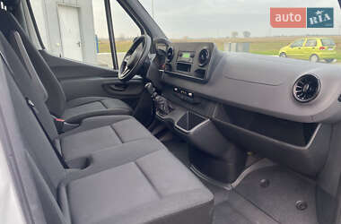 Грузовой фургон Mercedes-Benz Sprinter 2019 в  фото 31 Грузовой фургон Mercedes-Benz Sprinter 2019 в