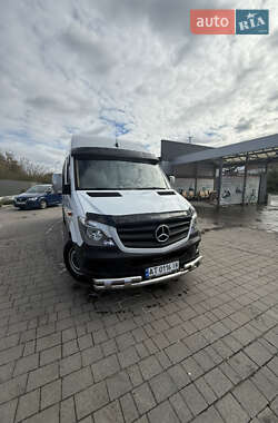 Микроавтобус Mercedes-Benz Sprinter 2011 в  фото 2 Микроавтобус Mercedes-Benz Sprinter 2011 в