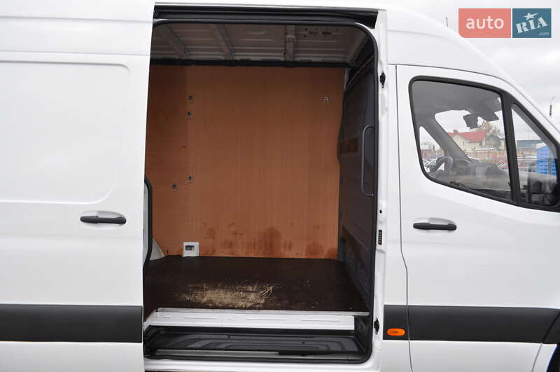Грузовой фургон Mercedes-Benz Sprinter 2021 в Киеве