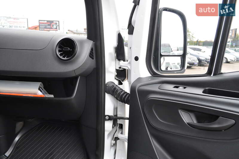 Грузовой фургон Mercedes-Benz Sprinter 2021 в Киеве