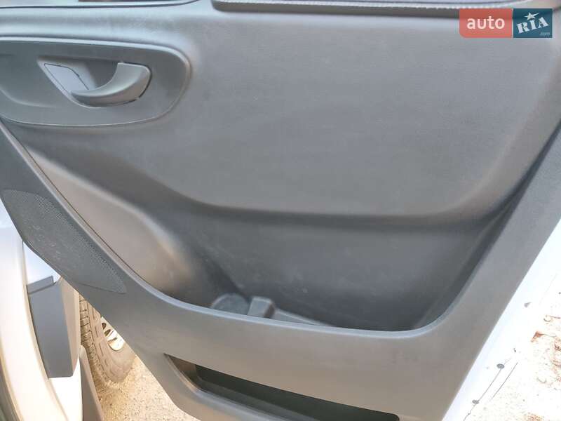 Вантажний фургон Mercedes-Benz Sprinter 2019 в Городку фото 25 Вантажний фургон Mercedes-Benz Sprinter 2019 в Городку