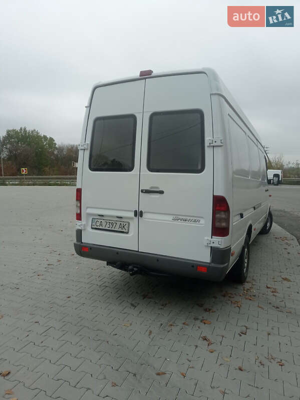 Грузовой фургон Mercedes-Benz Sprinter 2005 в Виннице
