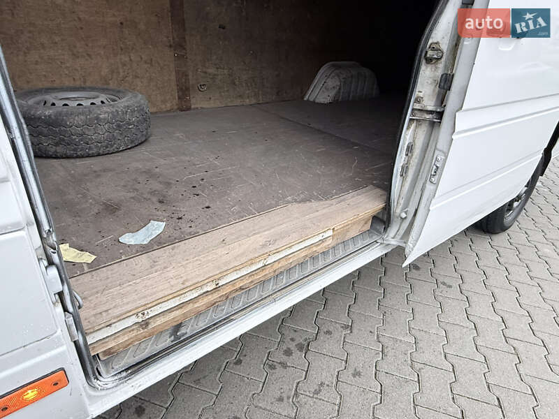Грузовой фургон Mercedes-Benz Sprinter 2004 в Хмельницком фото 19 Грузовой фургон Mercedes-Benz Sprinter 2004 в Хмельницком