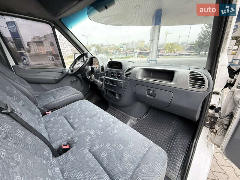 Грузовой фургон Mercedes-Benz Sprinter 2004 в Хмельницком фото 27 Грузовой фургон Mercedes-Benz Sprinter 2004 в Хмельницком