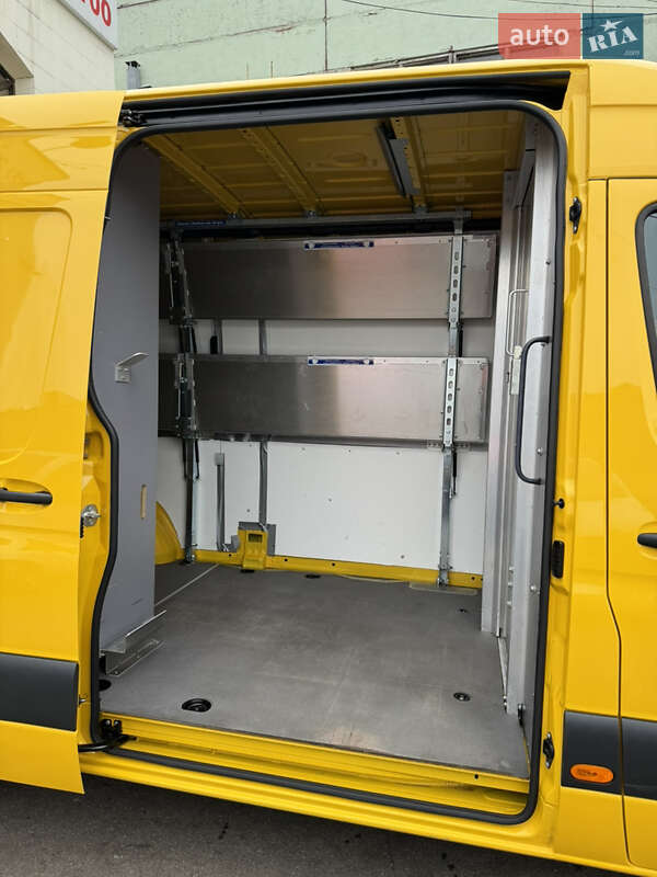 Вантажний фургон Mercedes-Benz Sprinter 2023 в Києві фото 29 Вантажний фургон Mercedes-Benz Sprinter 2023 в Києві