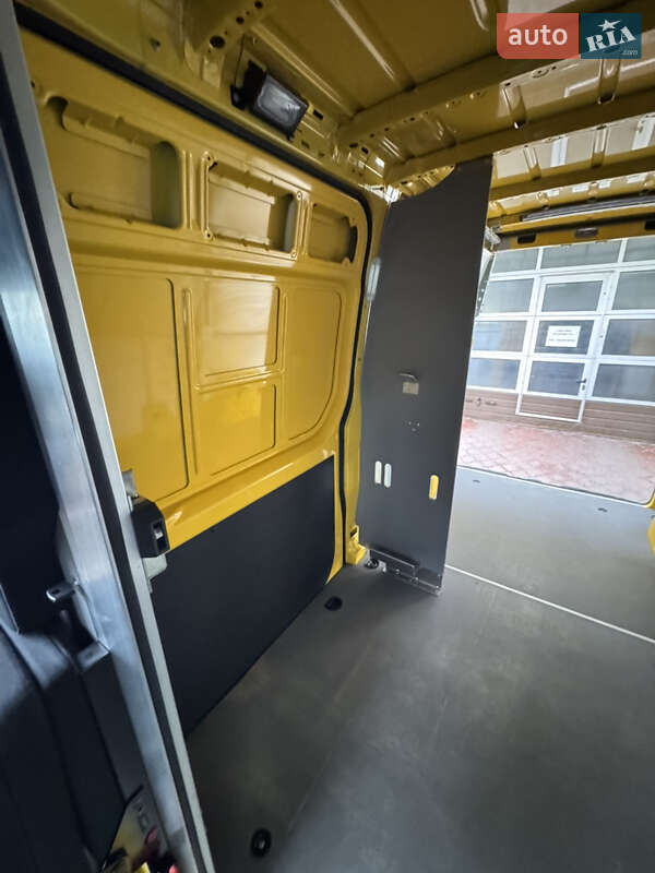 Вантажний фургон Mercedes-Benz Sprinter 2023 в Києві фото 46 Вантажний фургон Mercedes-Benz Sprinter 2023 в Києві