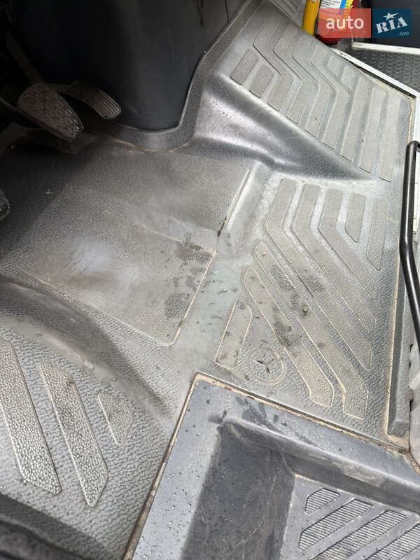 Другие автобусы Mercedes-Benz Sprinter 2008 в Львове фото 36 Другие автобусы Mercedes-Benz Sprinter 2008 в Львове