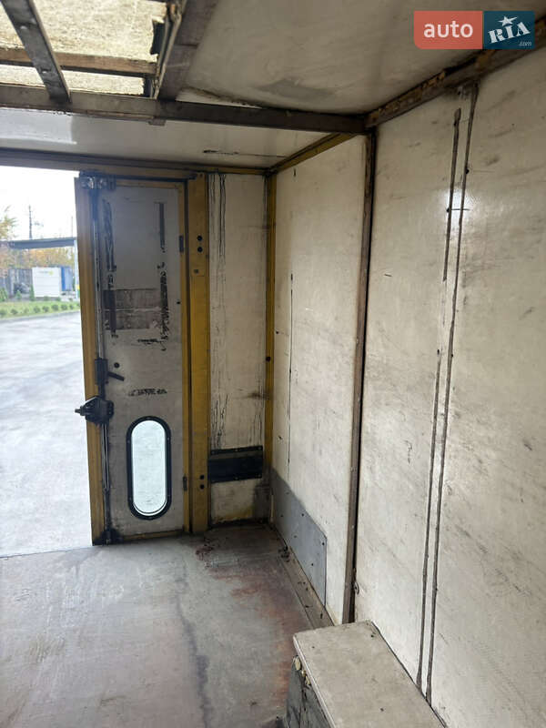 Вантажний фургон Mercedes-Benz Sprinter 2003 в Брошневі-Облозі фото 22 Вантажний фургон Mercedes-Benz Sprinter 2003 в Брошневі-Облозі