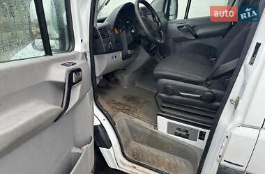 Вантажний фургон Mercedes-Benz Sprinter 2015 в  фото 11 Вантажний фургон Mercedes-Benz Sprinter 2015 в