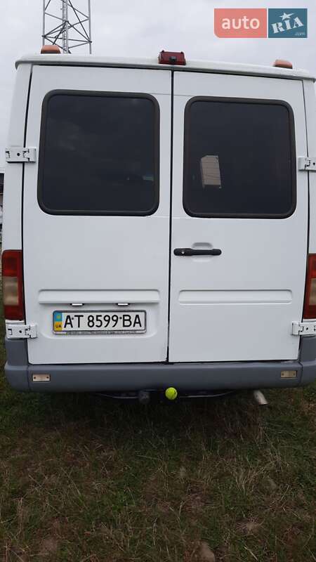 Микроавтобус Mercedes-Benz Sprinter 1996 в Калуше