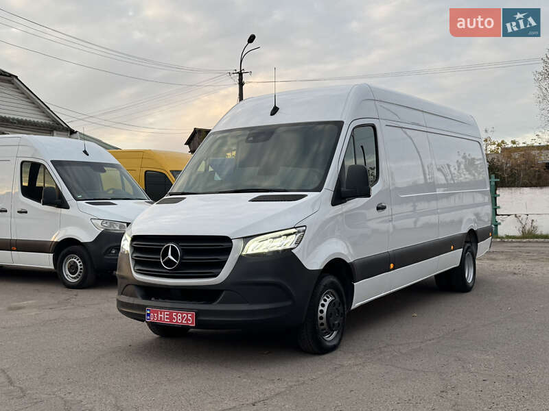 Вантажний фургон Mercedes-Benz Sprinter 2019 в Рівному