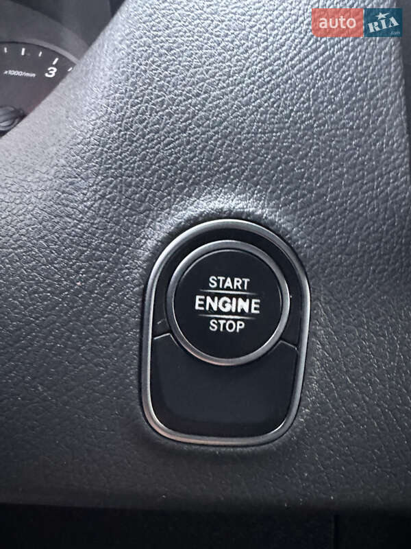 Вантажний фургон Mercedes-Benz Sprinter 2019 в Рівному