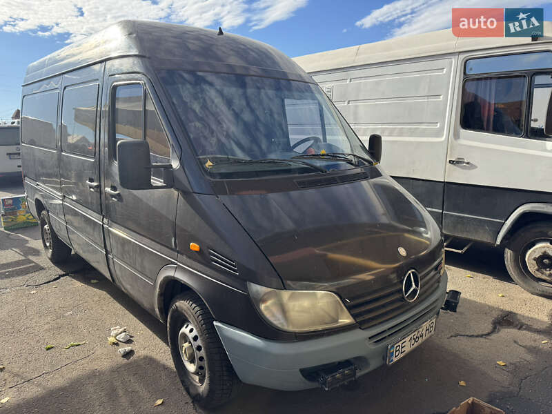 Mercedes-Benz Sprinter 2005 Mercedes-Benz Sprinter 2005