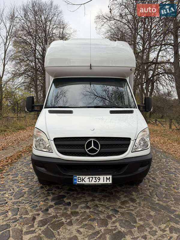 Вантажний фургон Mercedes-Benz Sprinter 2007 в Сарнах