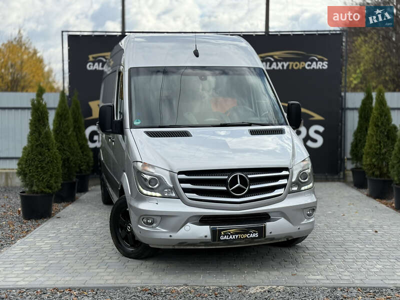 Вантажний фургон Mercedes-Benz Sprinter 2016 в Вінниці