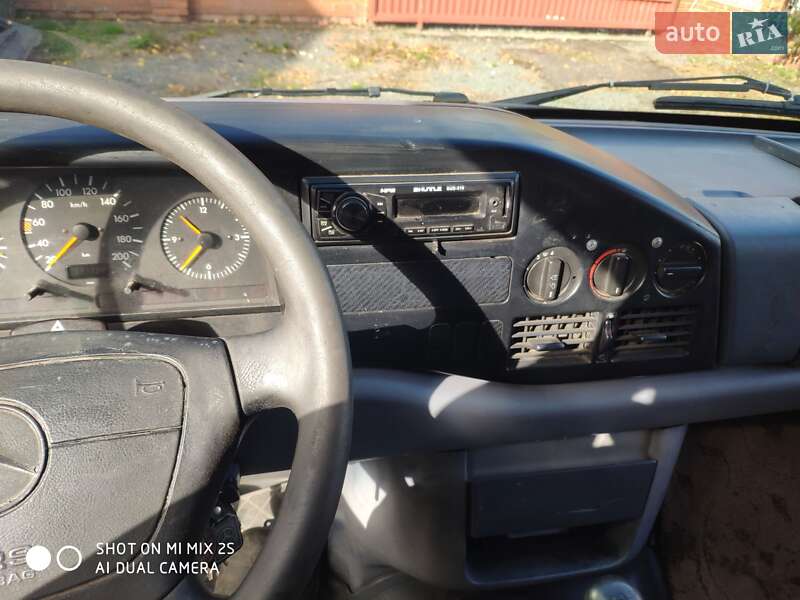 Мікроавтобус Mercedes-Benz Sprinter 1999 в Хмельницькому фото 34 Мікроавтобус Mercedes-Benz Sprinter 1999 в Хмельницькому