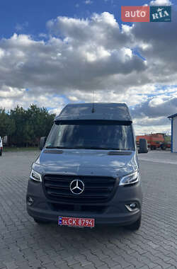 Грузопассажирский фургон Mercedes-Benz Sprinter 2024 в  фото 6 Грузопассажирский фургон Mercedes-Benz Sprinter 2024 в