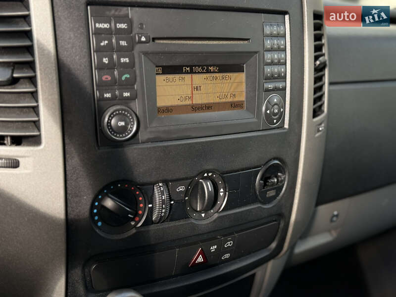Вантажний фургон Mercedes-Benz Sprinter 2011 в Луцьку