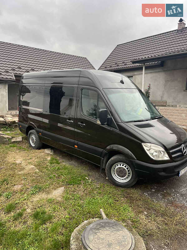 Вантажопасажирський фургон Mercedes-Benz Sprinter 2008 в Тернополі фото 3 Вантажопасажирський фургон Mercedes-Benz Sprinter 2008 в Тернополі