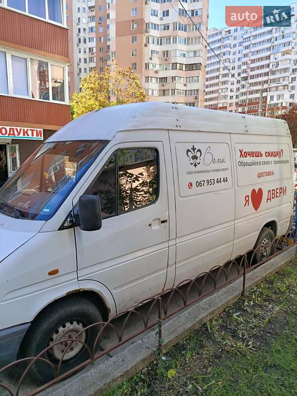 Вантажний фургон Mercedes-Benz Sprinter 1998 в Одесі фото 7 Вантажний фургон Mercedes-Benz Sprinter 1998 в Одесі