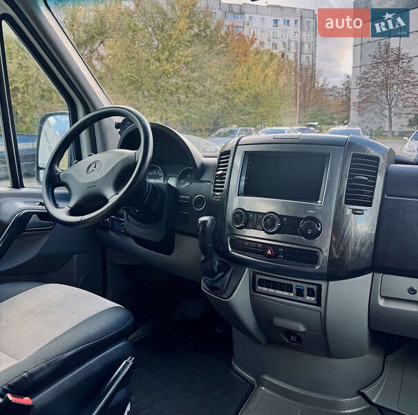 Микроавтобус Mercedes-Benz Sprinter 2010 в Кривом Роге фото 19 Микроавтобус Mercedes-Benz Sprinter 2010 в Кривом Роге