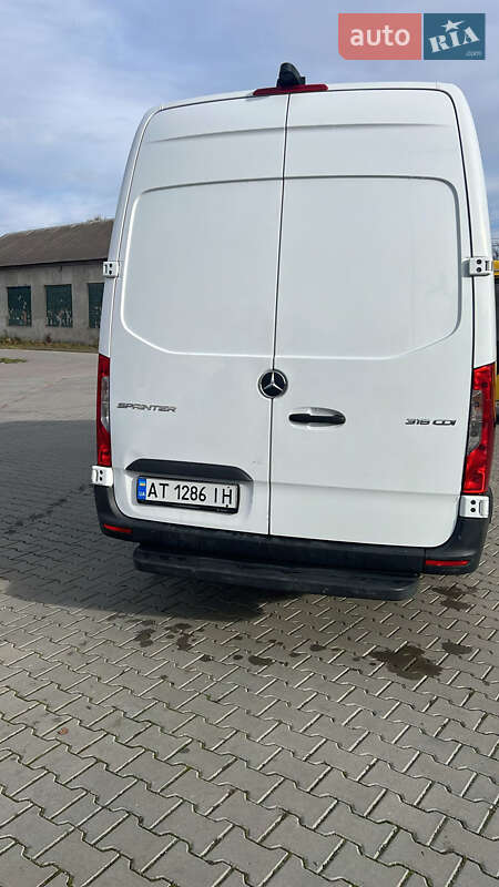 Мікроавтобус вантажний (до 3,5т) Mercedes-Benz Sprinter 2020 в Коломиї фото 4 Мікроавтобус вантажний (до 3,5т) Mercedes-Benz Sprinter 2020 в Коломиї
