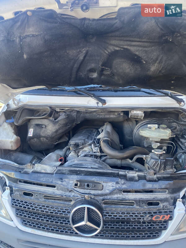 Грузопассажирский фургон Mercedes-Benz Sprinter 2003 в Тернополе фото 15 Грузопассажирский фургон Mercedes-Benz Sprinter 2003 в Тернополе