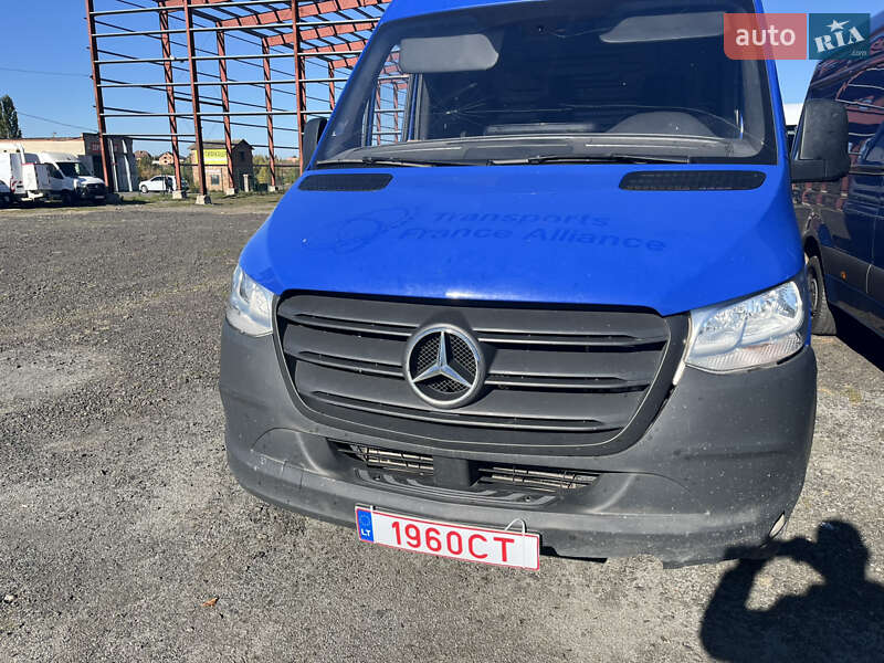 Грузовой фургон Mercedes-Benz Sprinter 2021 в Старой Выжевке