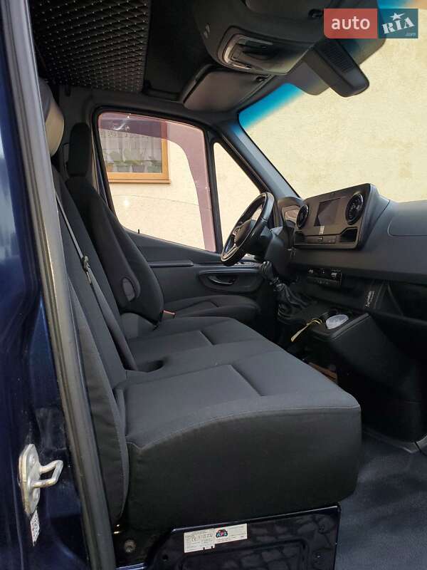 Микроавтобус Mercedes-Benz Sprinter 2018 в Тячеве фото 22 Микроавтобус Mercedes-Benz Sprinter 2018 в Тячеве